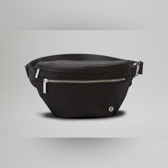 lululemon athletica Handbags - Lululemon City Adventurer Belt Bag 2.5L